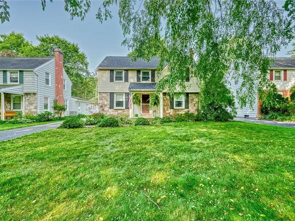 129 Dale Rd, Rochester, NY 14625