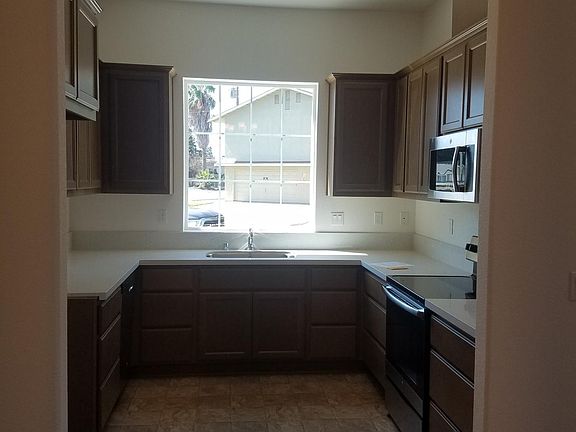 4th image of 12356 Rose Way #2