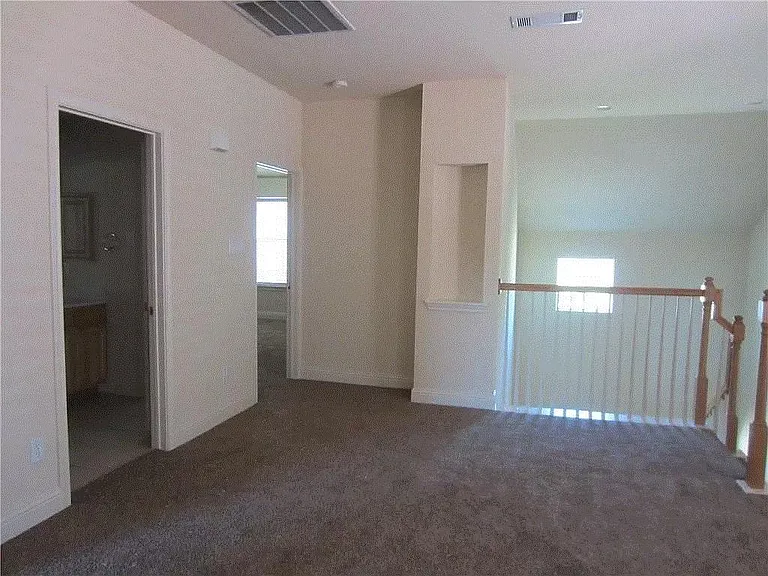 122 Seva Ct — Photo 12