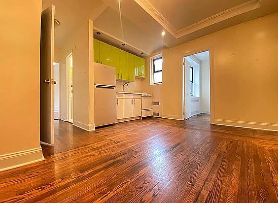 1st image of 100 Woodruff Ave #6R