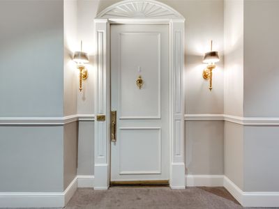 3535 Gillespie St APT 201, Dallas, TX, 75219
