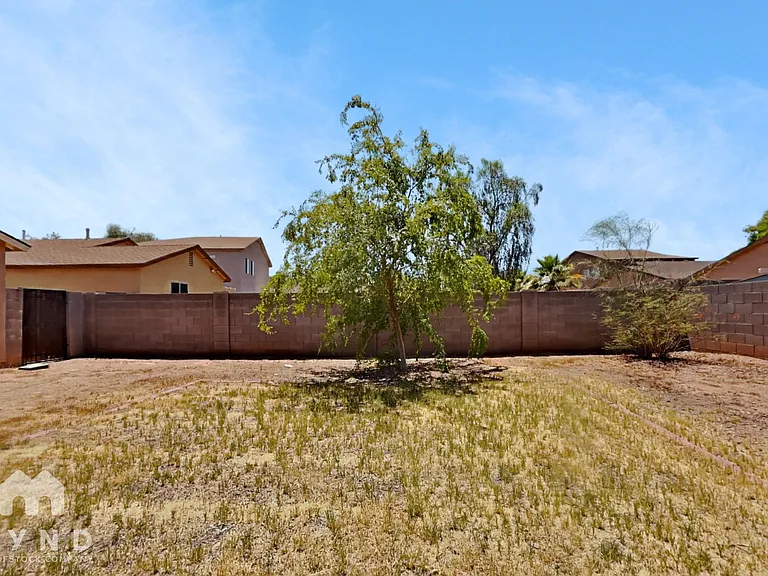 1886 E Cowboy Cove Trl — Photo 14