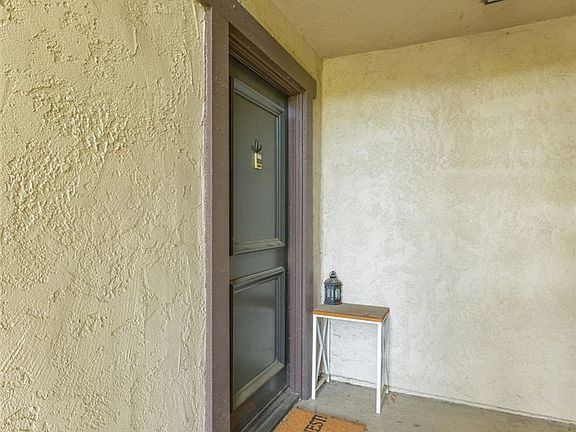 3rd image of 20702 El Toro Rd APT 233