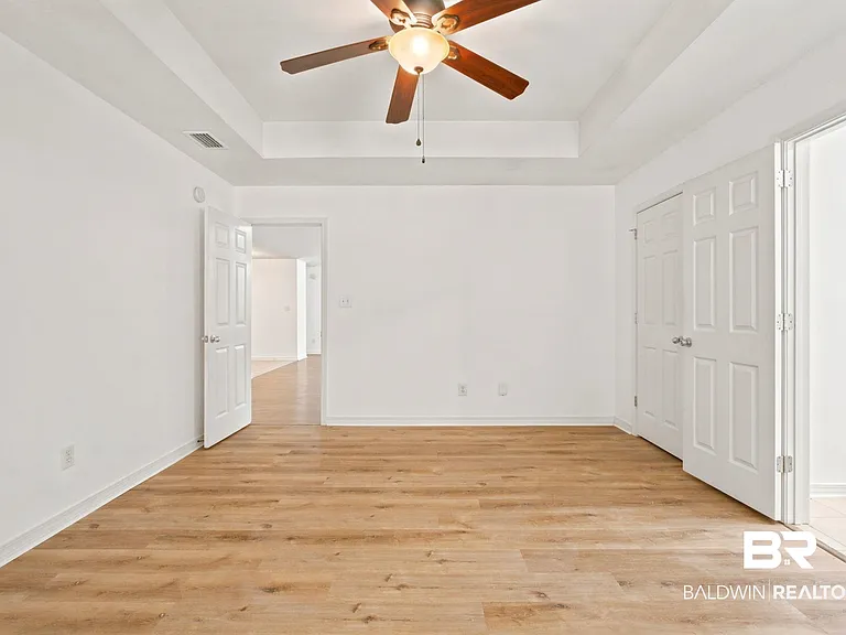 905 Ryan Ave — Photo 14