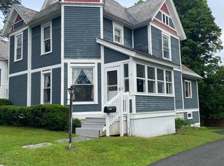 6 Broadview Ter, Granville, NY 12832