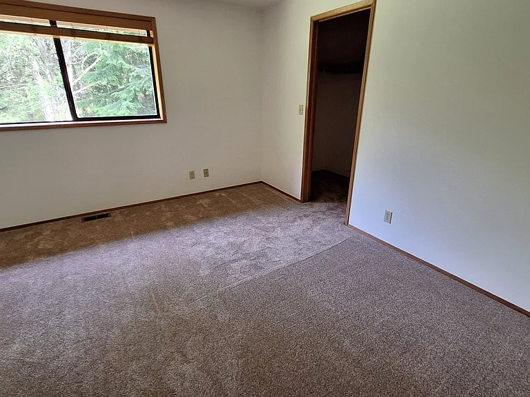 22238 Peter Grubb Rd SE — Photo 19
