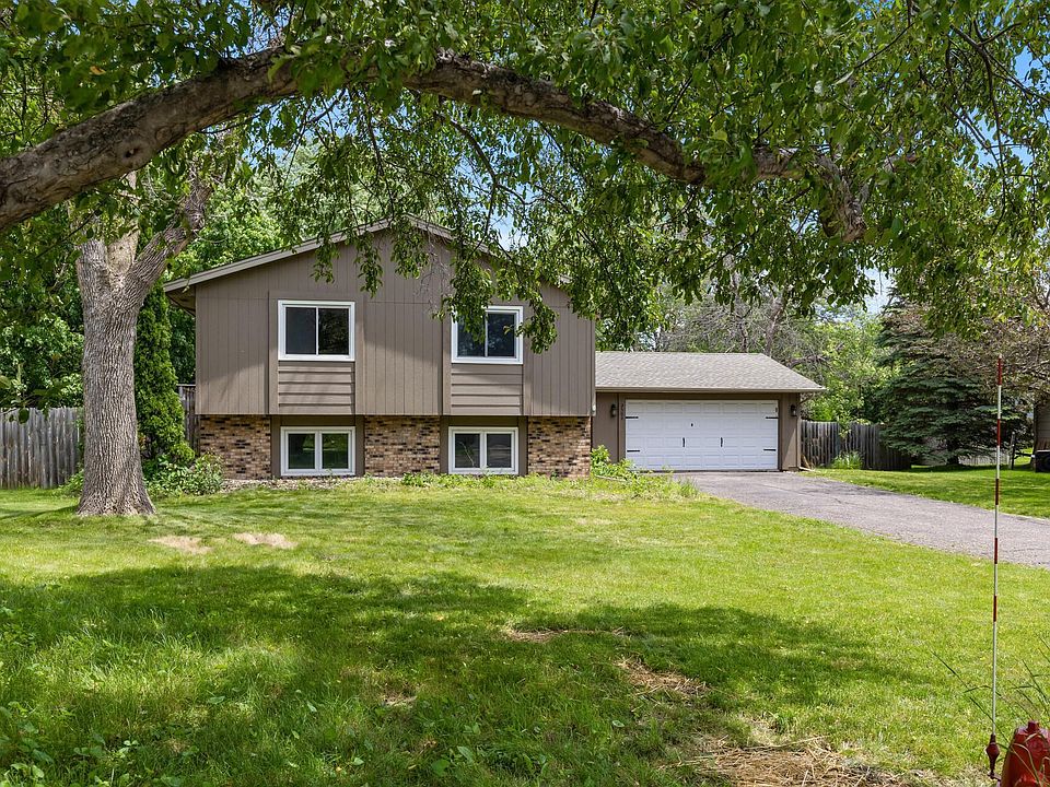 1st image of 2502 Terrace Dr