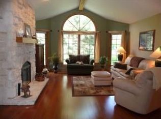 902 Augusta, Waterford, WI 53185