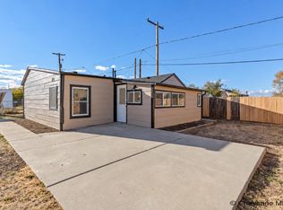 814 W 9th St, Cheyenne, WY 82007