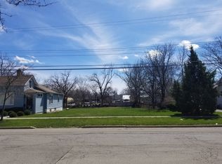 755 Kane St, Aurora, IL 60505