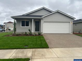2094 Luna 6 Ave, Lebanon, OR 97355