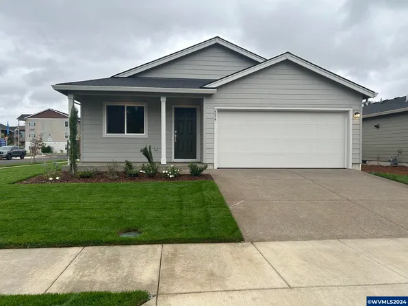 2094 Luna 6 Ave, Lebanon, OR 97355