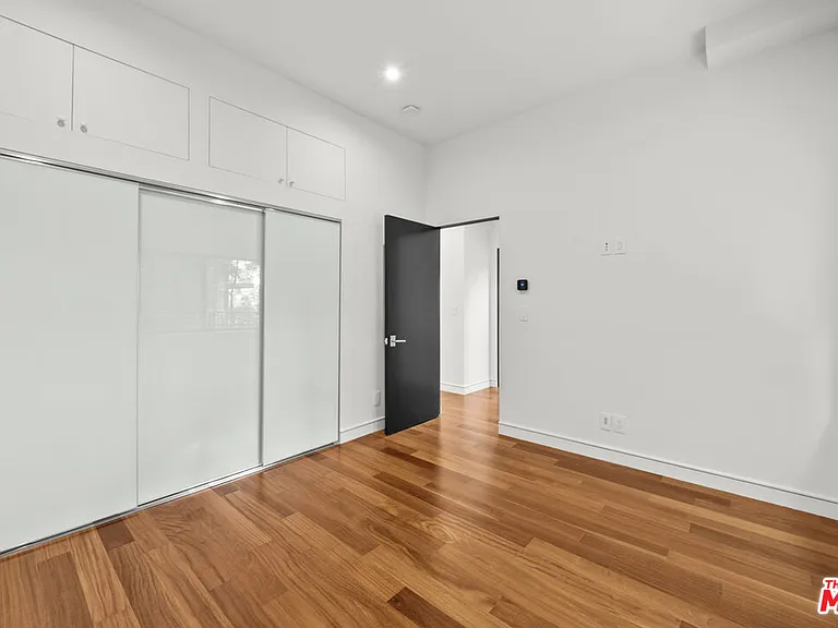 2388 Lyric Ave — Photo 40