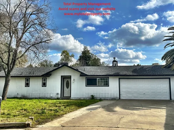 3519 E Sunset Ct, Visalia, CA 93292