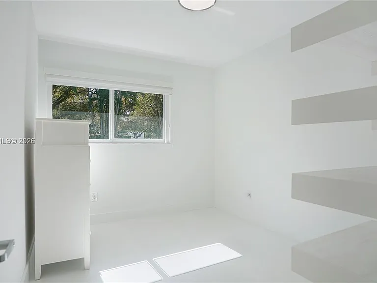 711 Sunset Rd — Photo 22