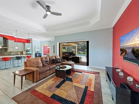 3rd image of 1596 Mockingbird Dr