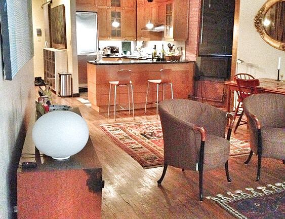 2nd image of 110 Suffolk St APT 2A