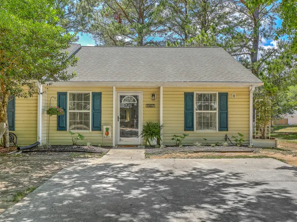 1507 Blaze Ln, Charleston, SC 29412