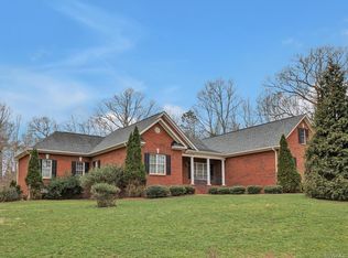 2263 Parkers Hill Dr, Maidens, VA 23102