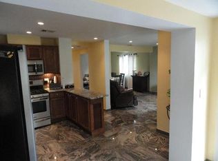 220 5th St, Fairview, NJ 07022