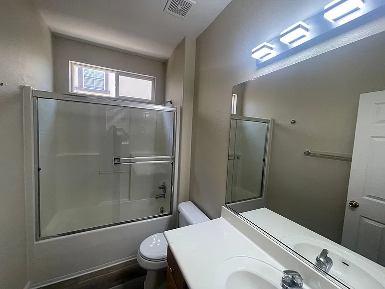 836 Shasta Daisy Dr — Photo 8