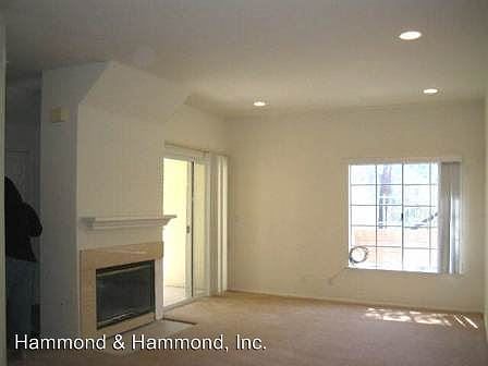 3rd image of 5480 Spanish Oak Ln Unit A
