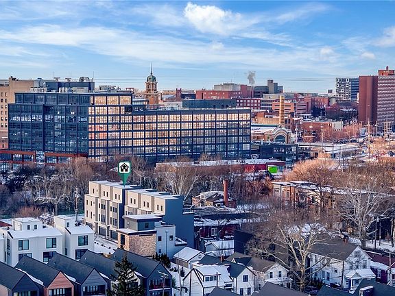 3rd image of 2149 Columbus Rd