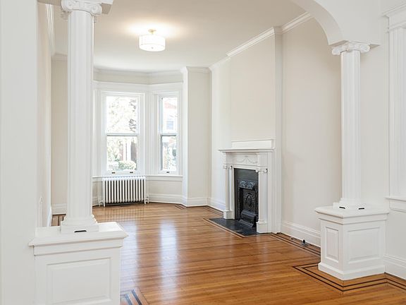 3rd image of 1809 Grove Ave APT 1