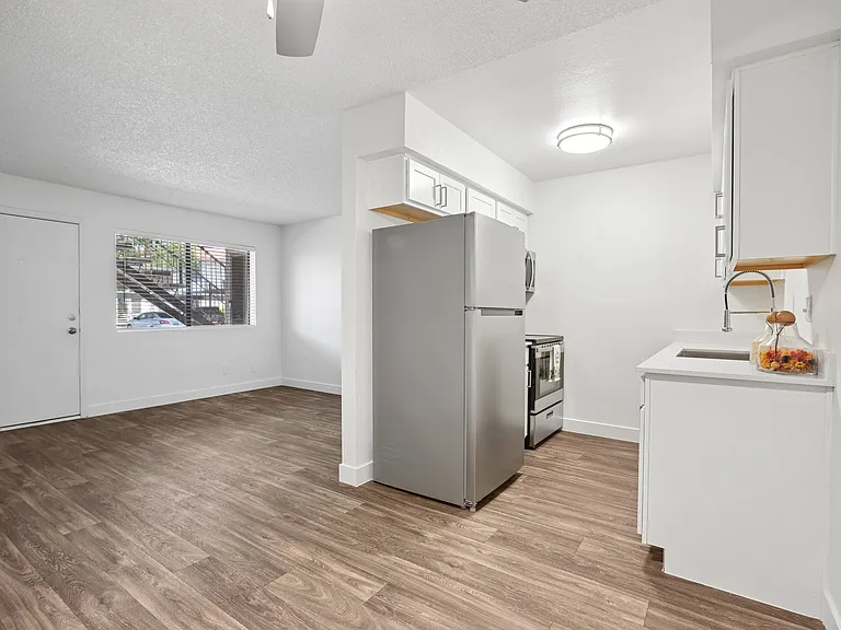 Mesa Station Apartments — Photo 21