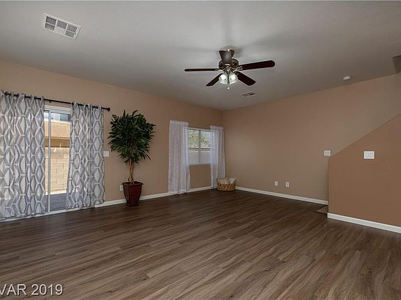 4th image of 6554 Ozzie Harriet Ave Unit 103
