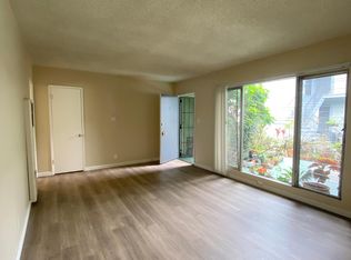 1424 10th St APT C, Santa Monica, CA 90401