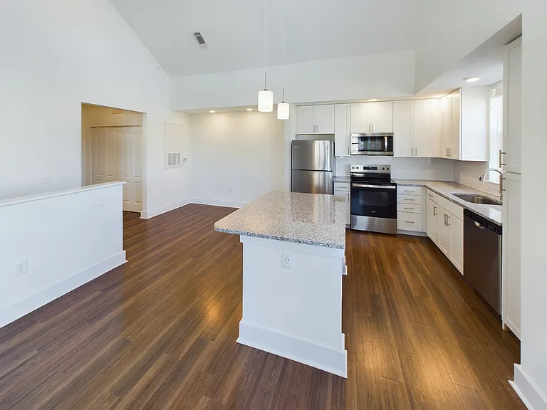 320 Arsdale Ave #27-201 — Photo 3