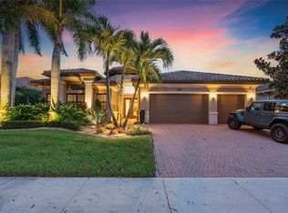 8915 Sydney Harbor Cir, Delray Beach, FL 33446