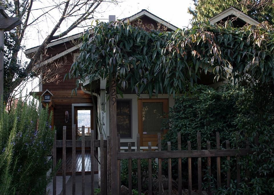 2nd image of 4229 2nd Ave NW