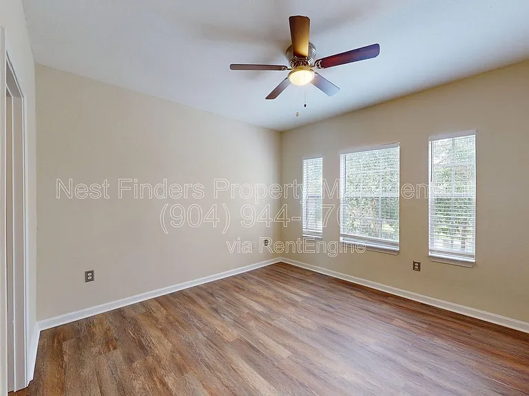 10075 Gate Pkwy N #1013 — Photo 13