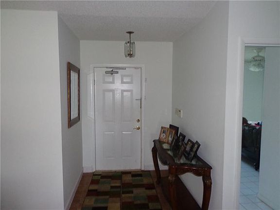 4th image of 6410 NW 89th Ave