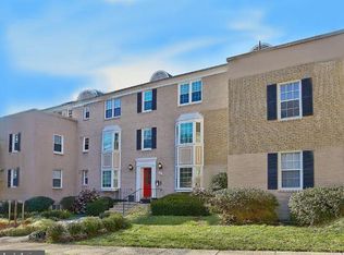 814 S Arlington Mill Dr #6103, Arlington, VA 22204