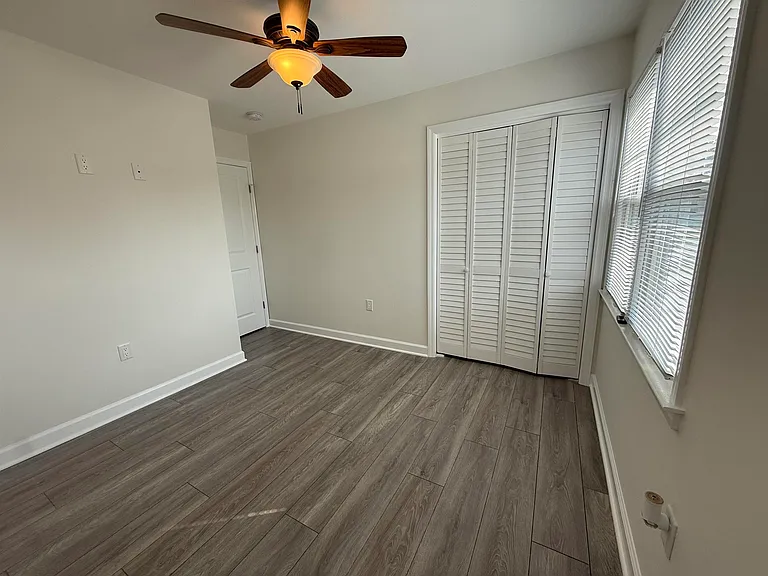715 Humboldt St — Photo 14