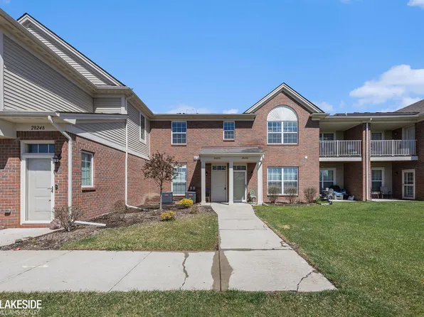 28250 S Pointe Ln #347, New Baltimore, MI 48051