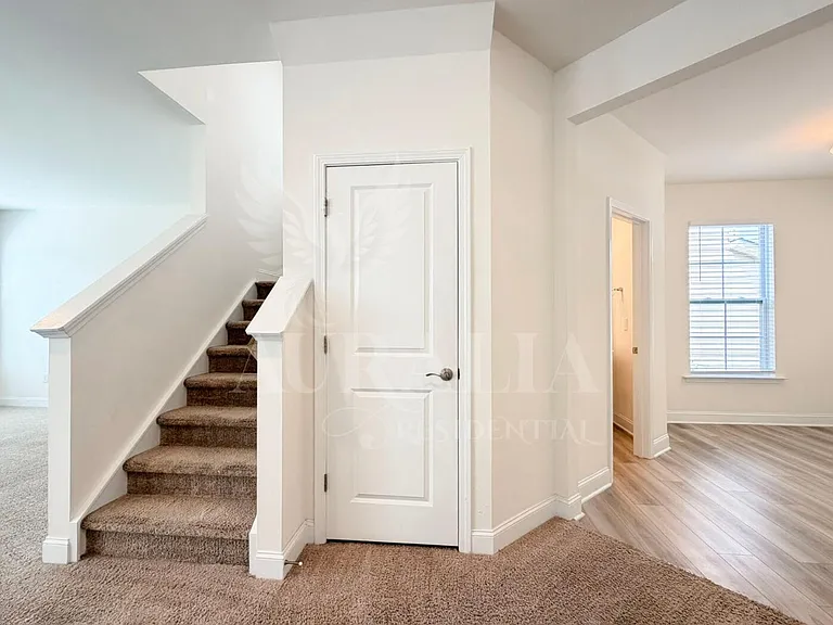 563 Whitley Ridge Dr — Photo 18