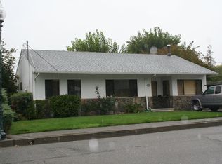 907 Harold Ln, Healdsburg, CA 95448