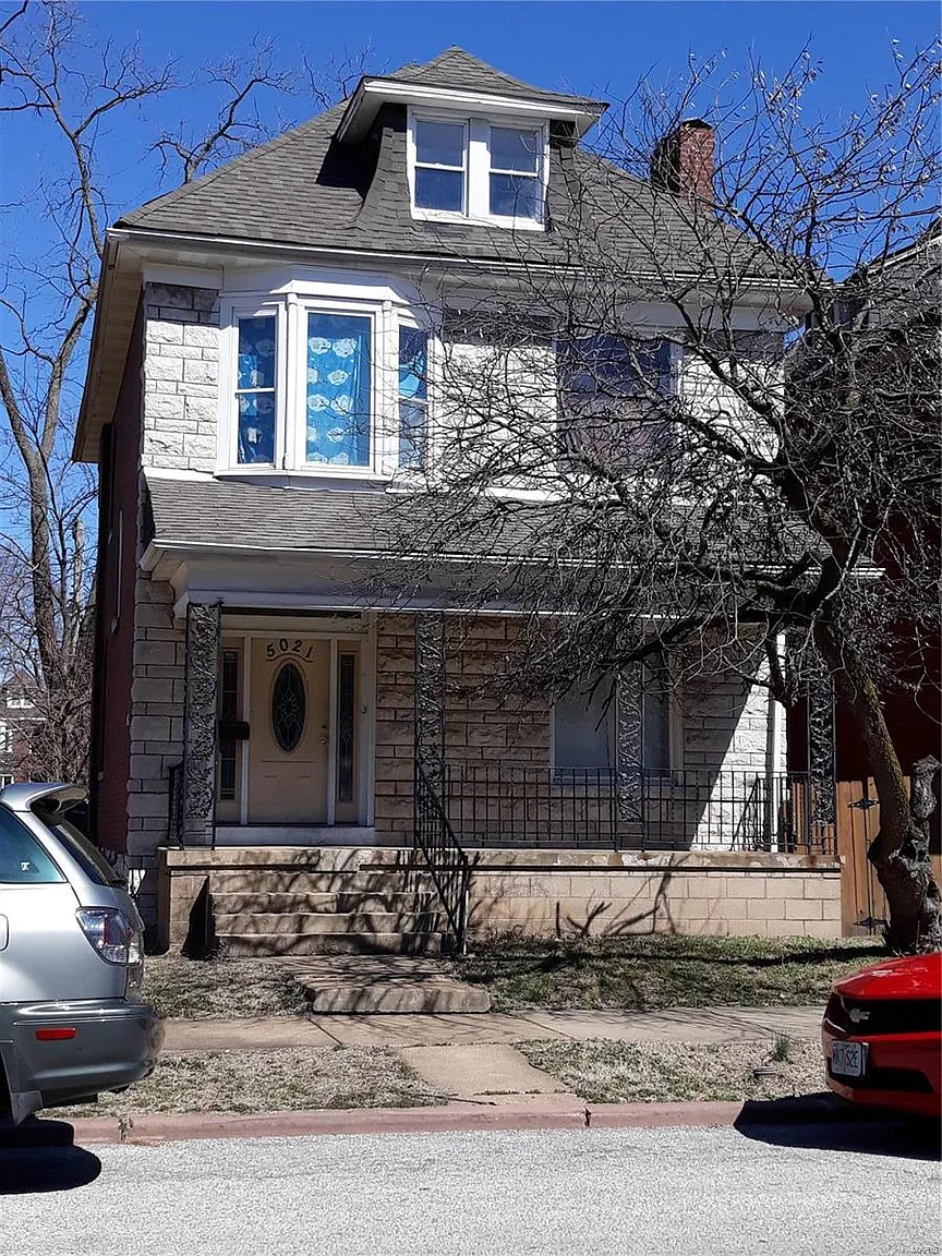 5021 Vernon Ave photo 1