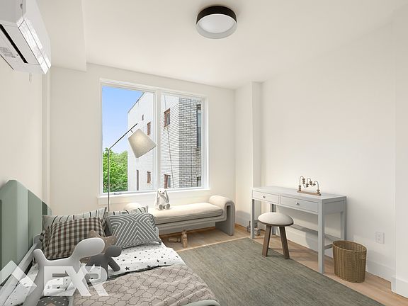 4th image of 1946 Ocean Ave #1A
