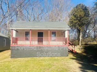 2009 Row St, Winston Salem, NC 27105
