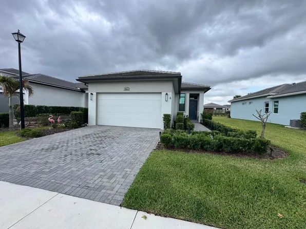 9013 SW Vetta Way, Port St Lucie, FL 34987