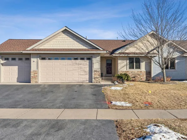 950 Fairchild Dr, River Falls, WI 54022