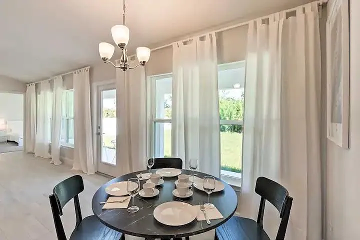 15329 Aldama Cir — Photo 12