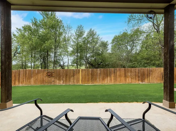 145 Fieldview Dr, Crandall, TX 75114