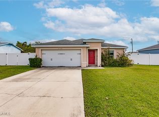 2149 SW 3rd Pl, Cape Coral, FL 33991