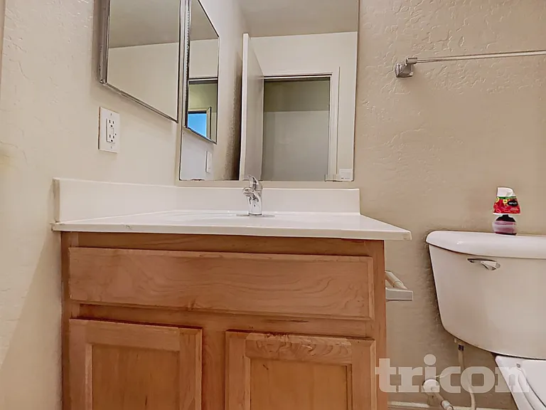 23141 W Ashleigh Marie Dr — Photo 14